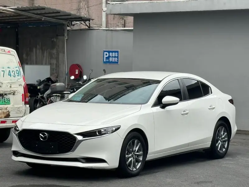 Mazda 3 Axela