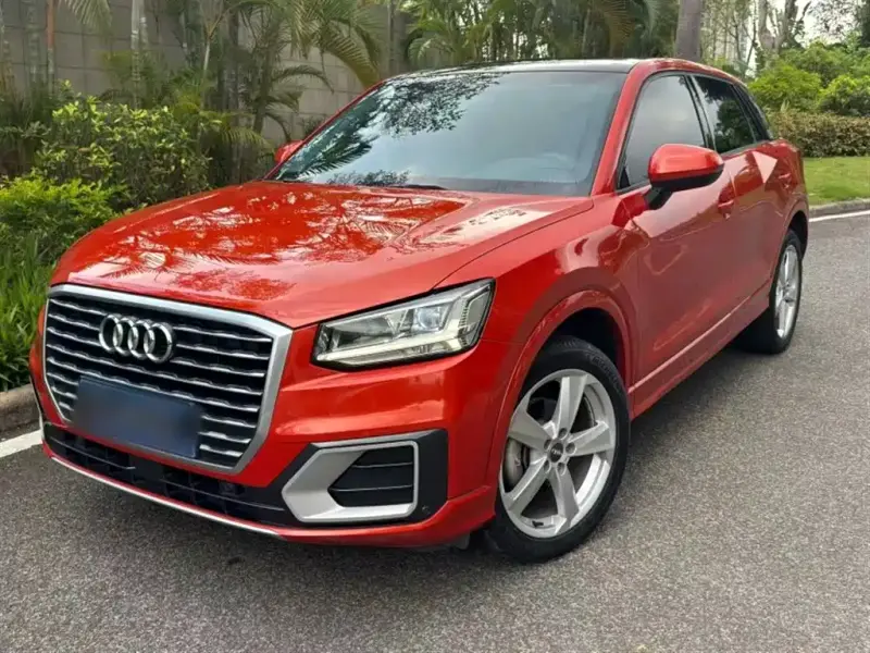 Audi Q2L