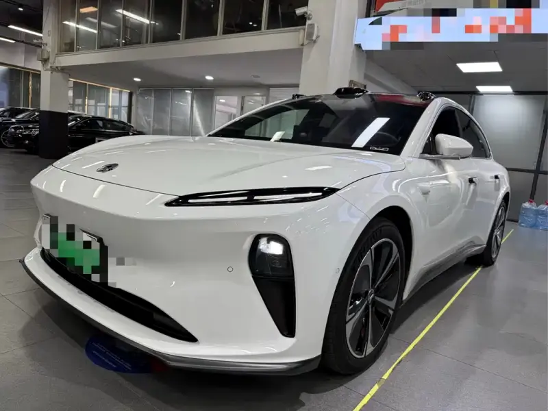 NIO ET5T
