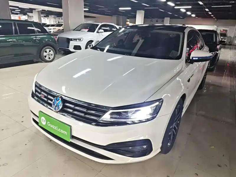 Volkswagen Lamando