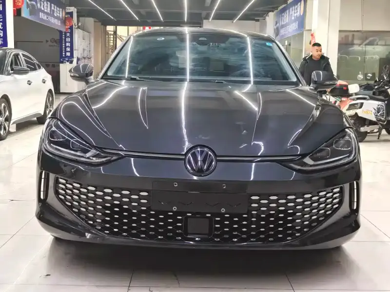 Volkswagen Lamando