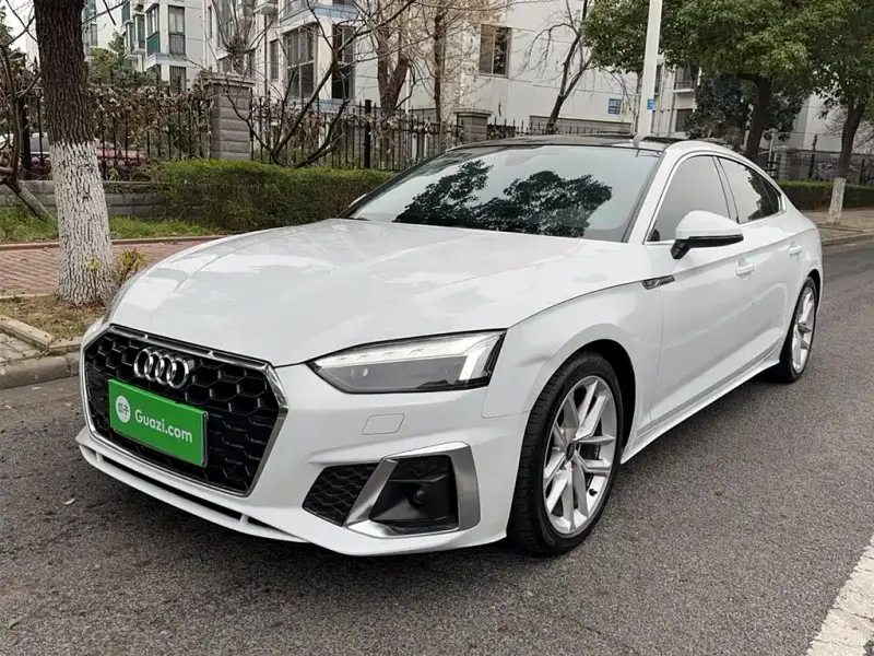 Audi A5 (Import)