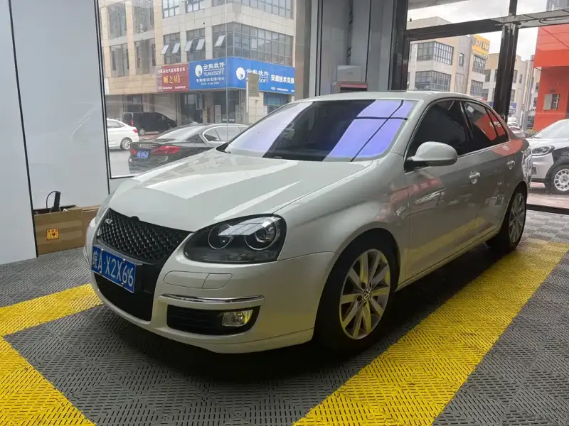 Volkswagen Sagitar