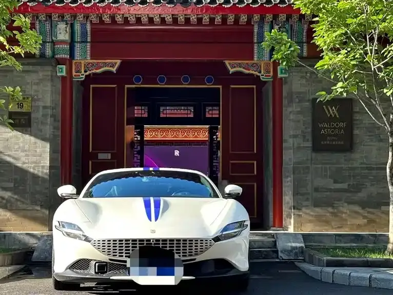 Ferrari Roma