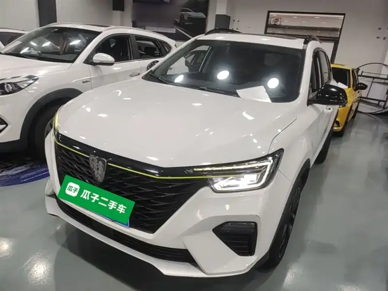Roewe MG HS (RX5)