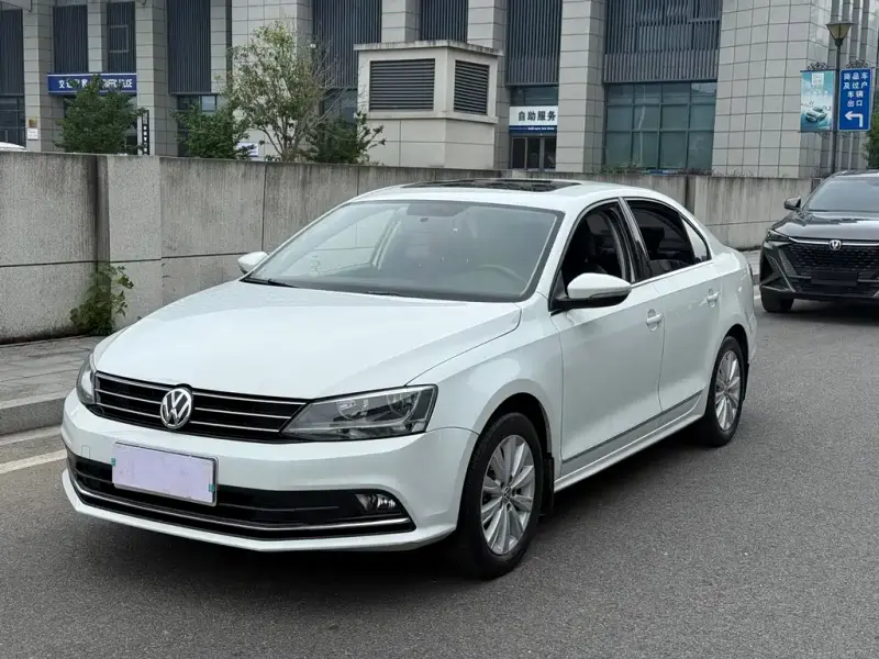 Volkswagen Sagitar