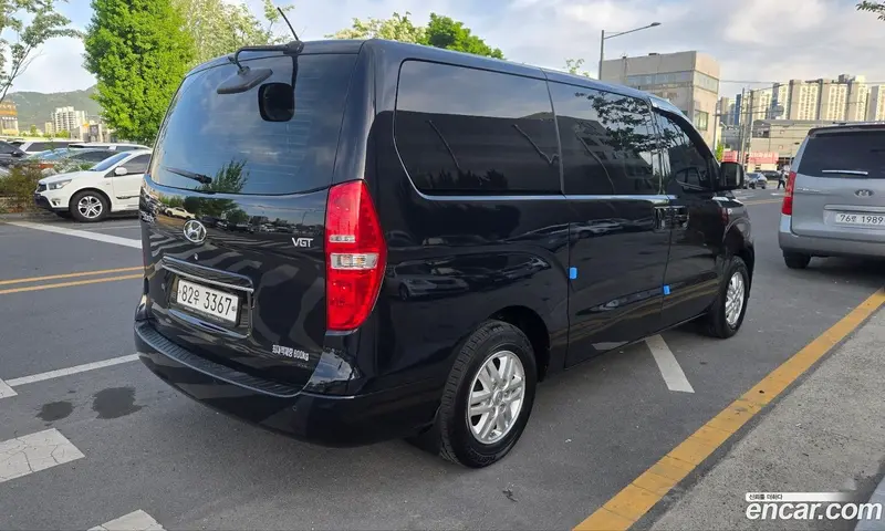 Hyundai H-1 (Starex)