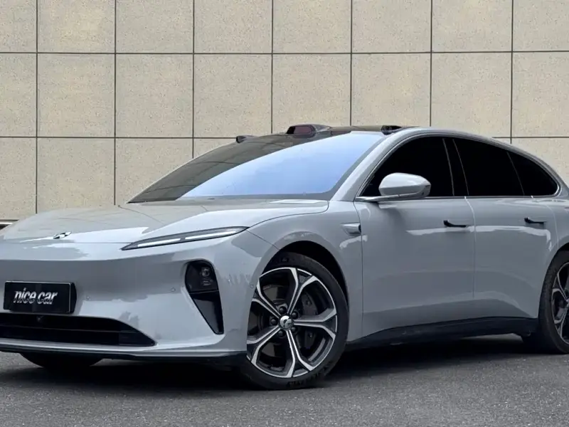 NIO ET5T