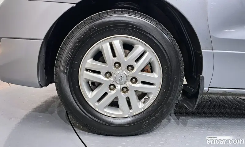 Hyundai H-1