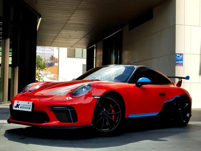 Porsche 911
