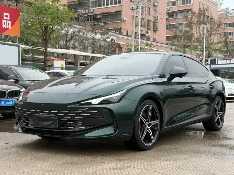 MG MG7