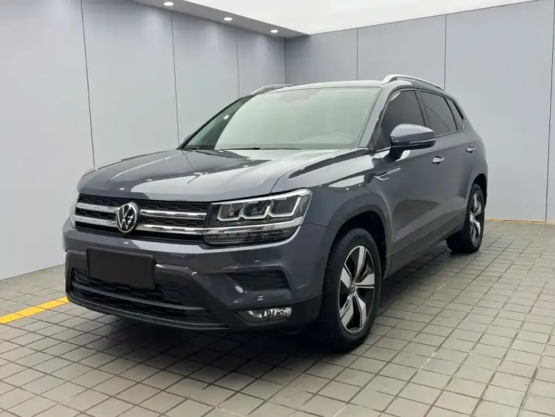 Volkswagen Tharu