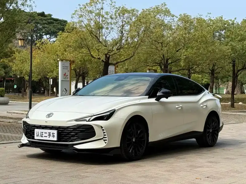 MG MG7