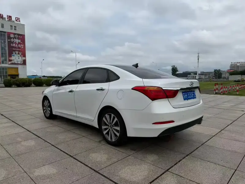 Hyundai Mistra