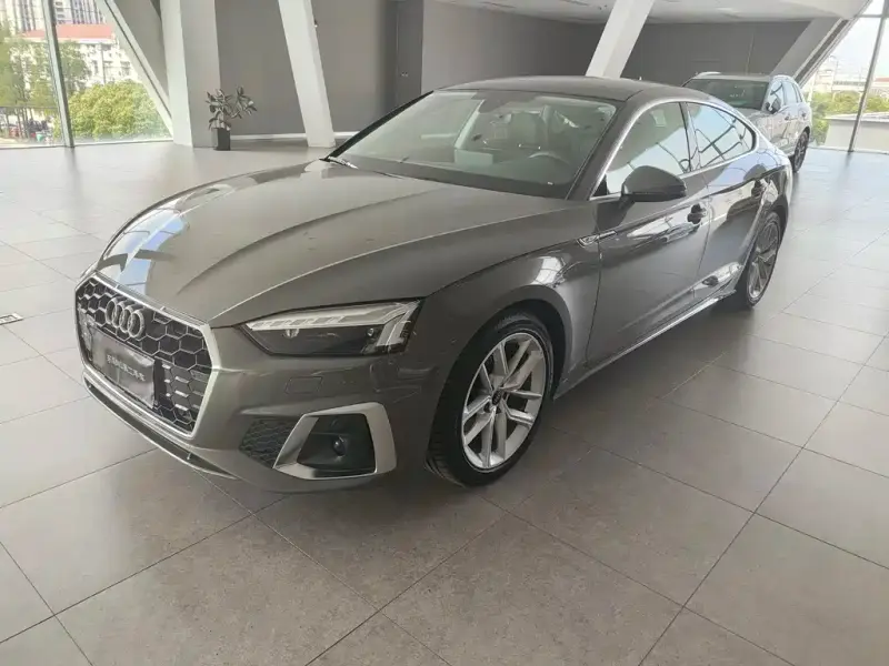 Audi A5 (Import)