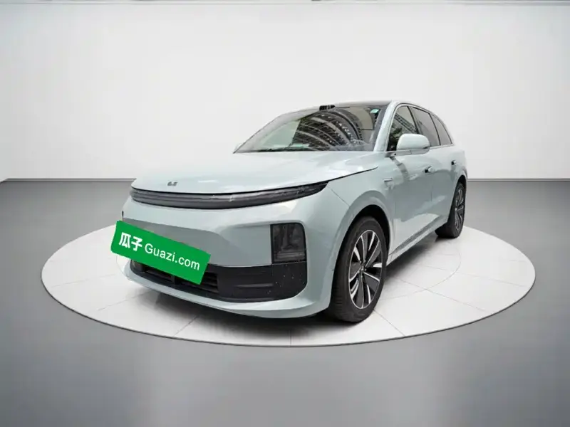 Li Auto L6