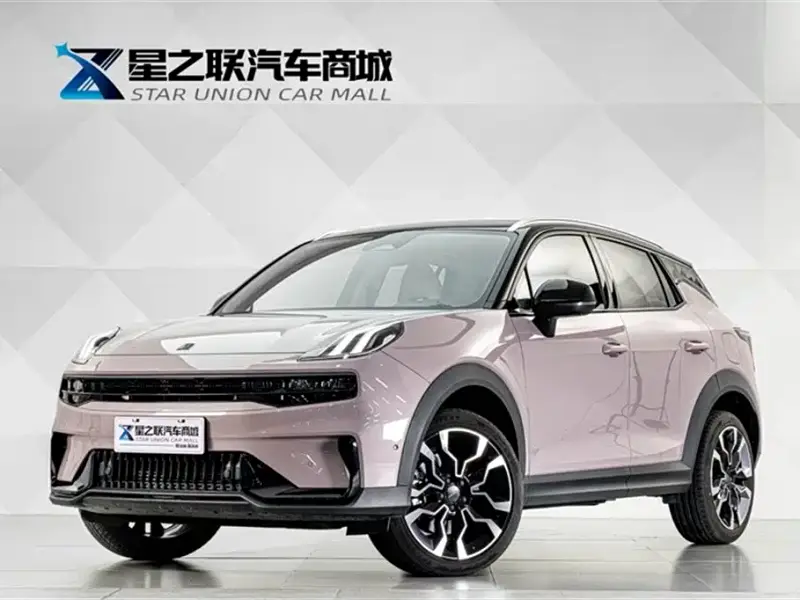 Lynk & Co 06