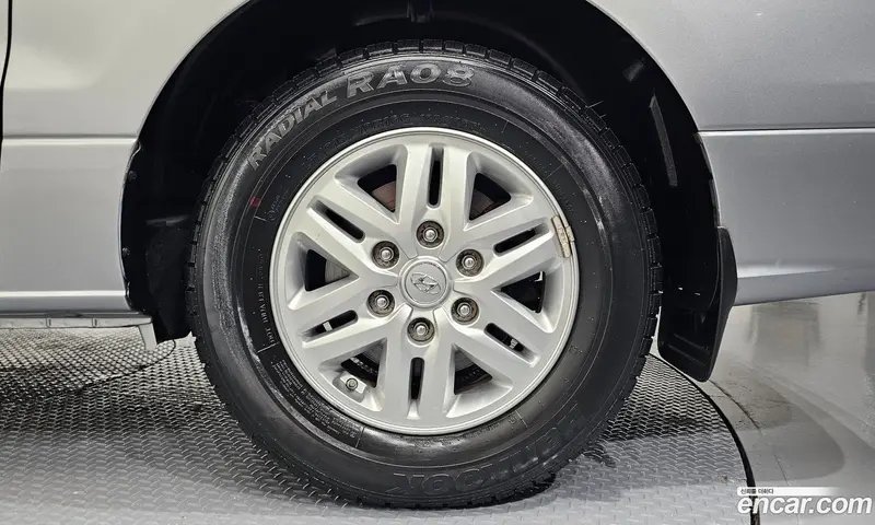 Hyundai H-1