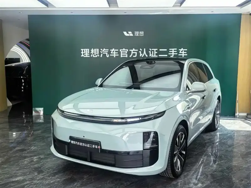 Li Auto L6