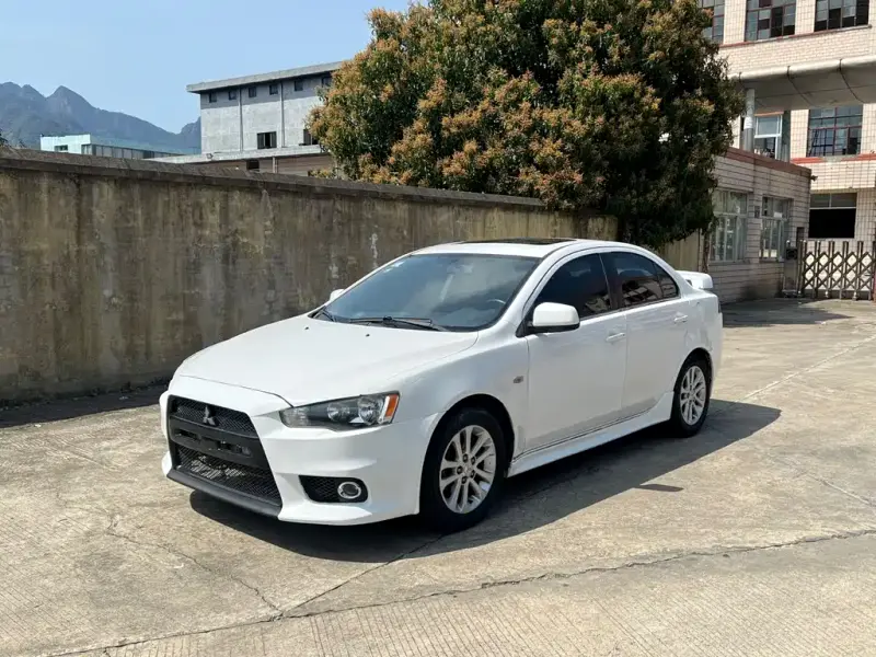 Mitsubishi Lancer EX