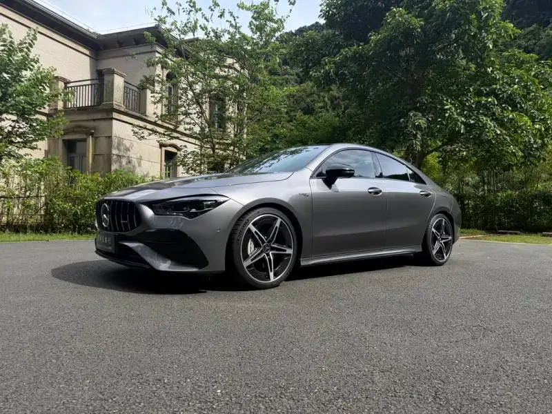 Mercedes-Benz CLA AMG