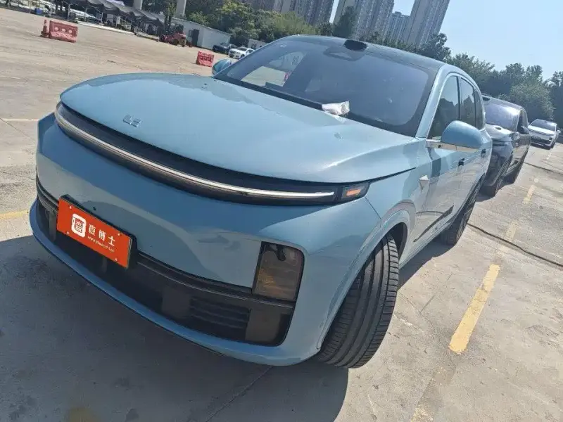 Li Auto L7