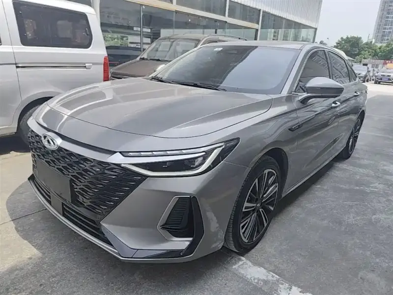 Chery Arrizo 8
