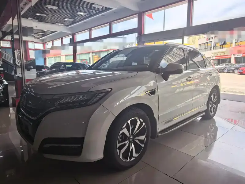 Honda UR-V