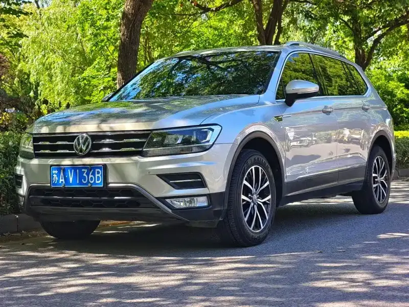Volkswagen Tiguan L