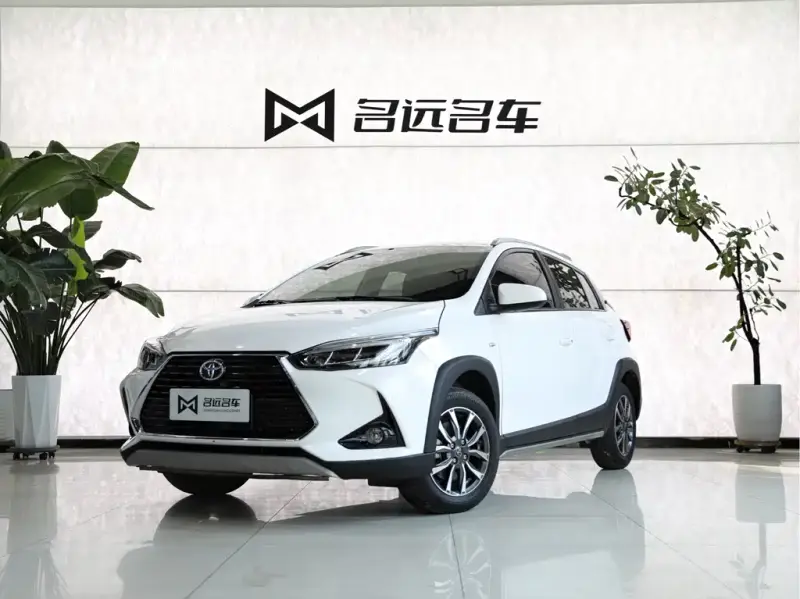 Toyota Yaris L