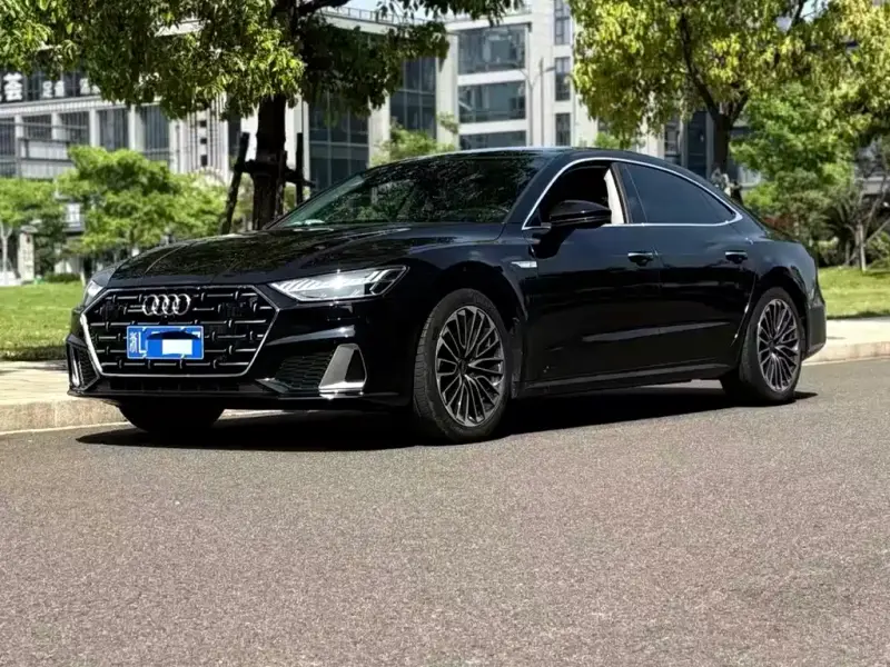 Audi A7L