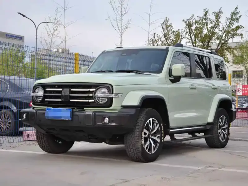 Tank 300