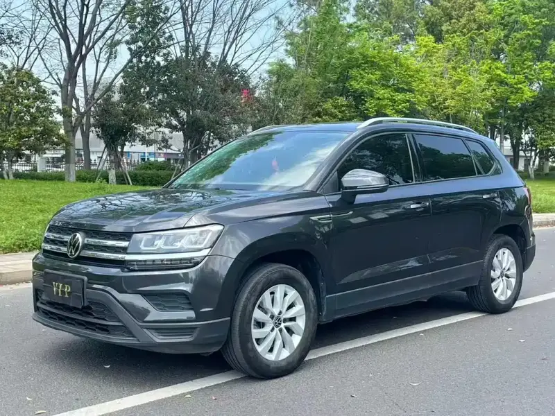 Volkswagen Tharu