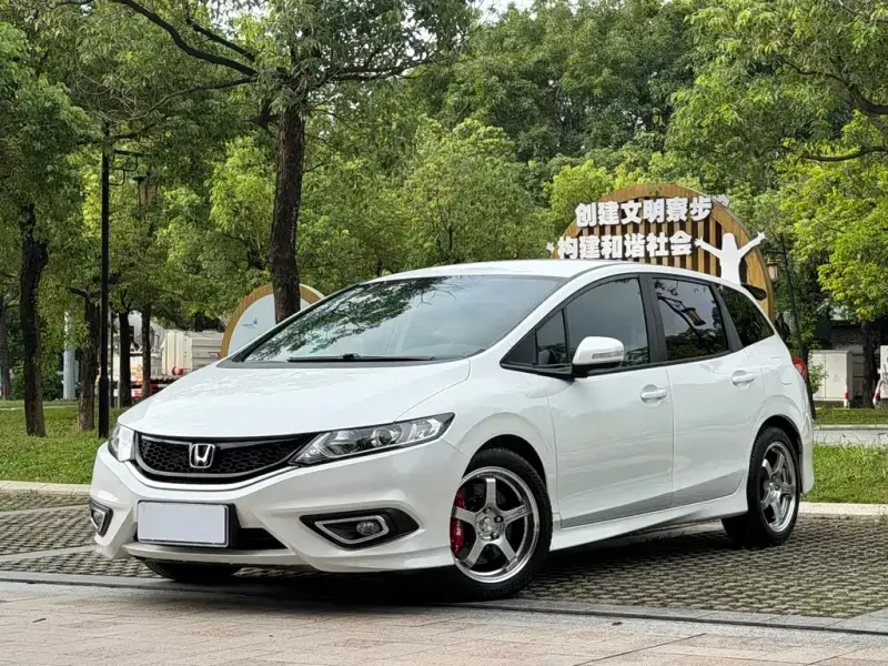Honda Jade