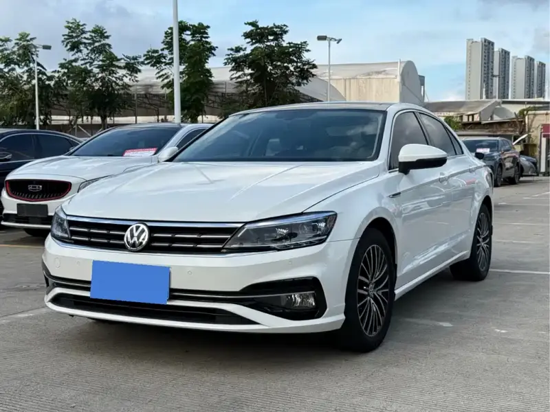 Volkswagen Lamando