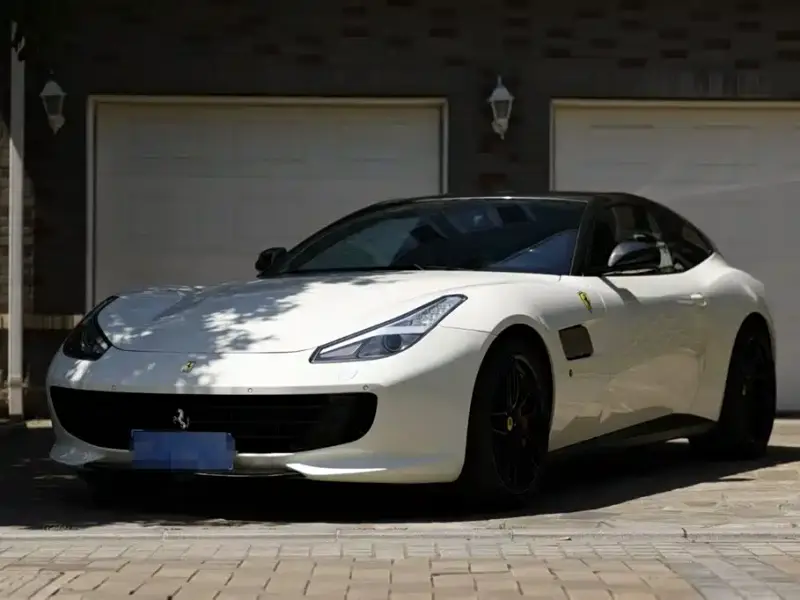 Ferrari GTC4Lusso
