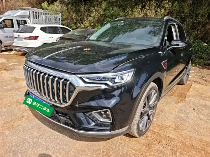 Hongqi HS5
