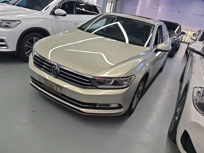 Volkswagen Magotan