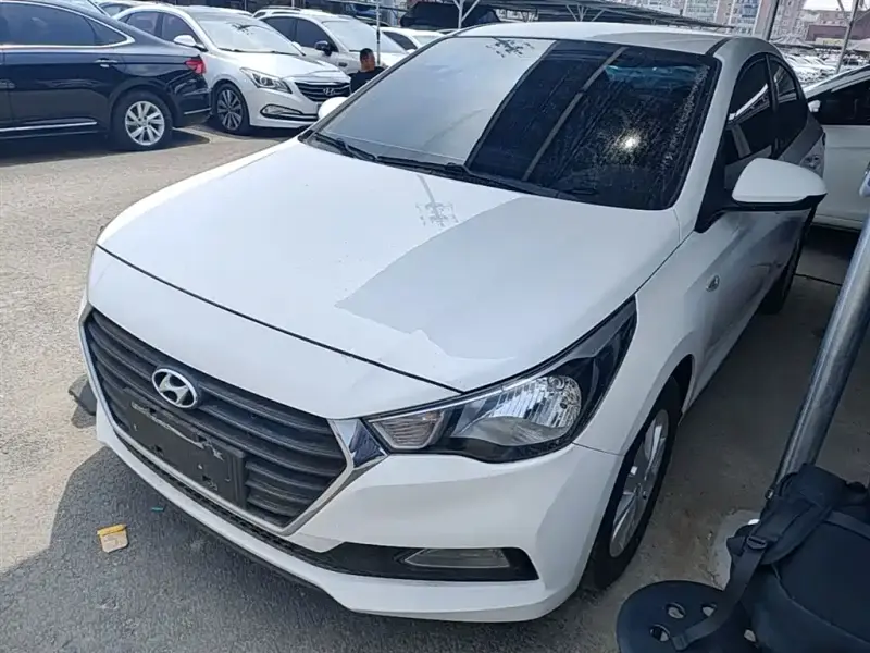 Hyundai Verna
