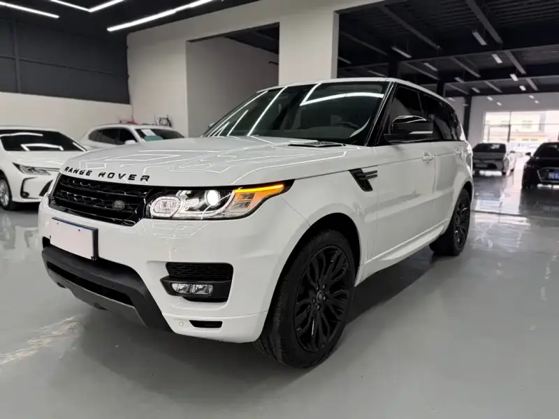 Land Rover Sport