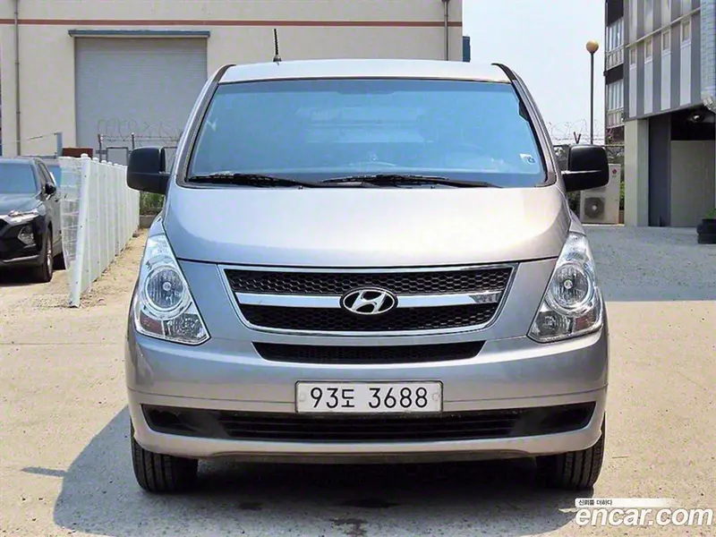 Hyundai H-1 (Starex)