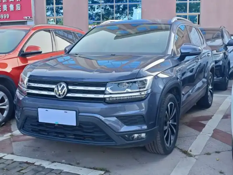 Volkswagen Tharu