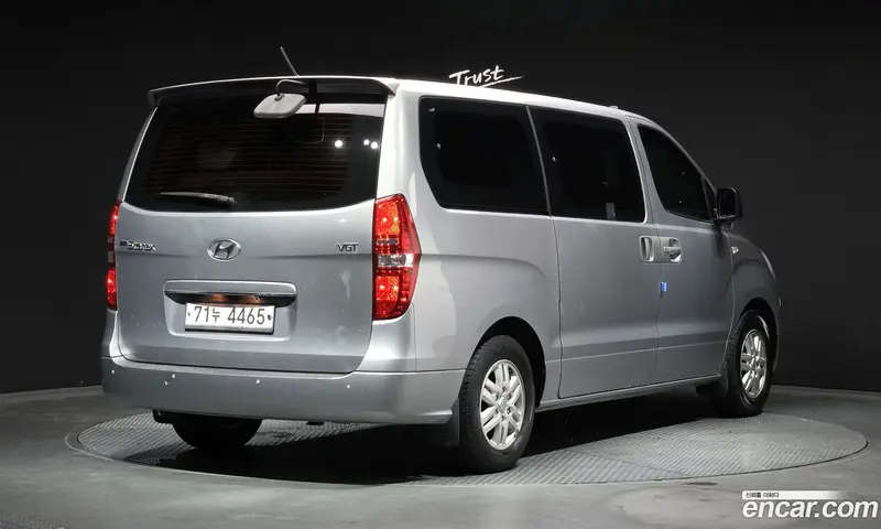 Hyundai H-1