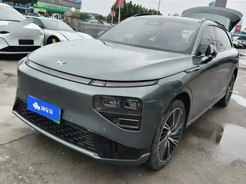 XPeng G9