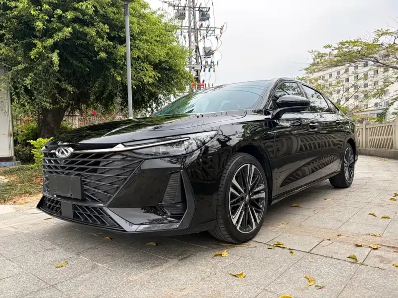 Chery Arrizo 8