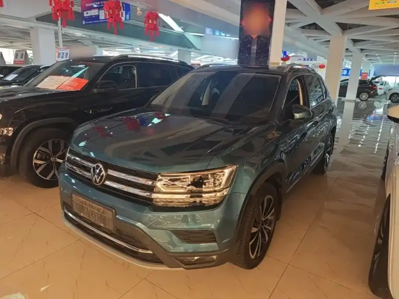 Volkswagen Tharu