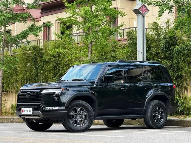 Lexus GX