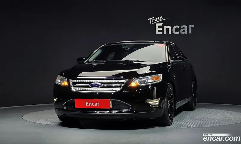 Ford Taurus