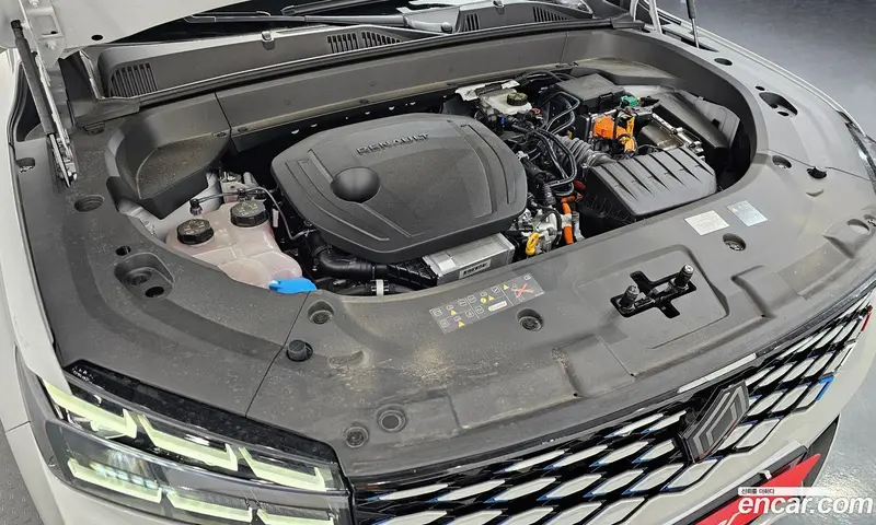 Renault-KoreaSamsung Koleos L (Grand Koleos)