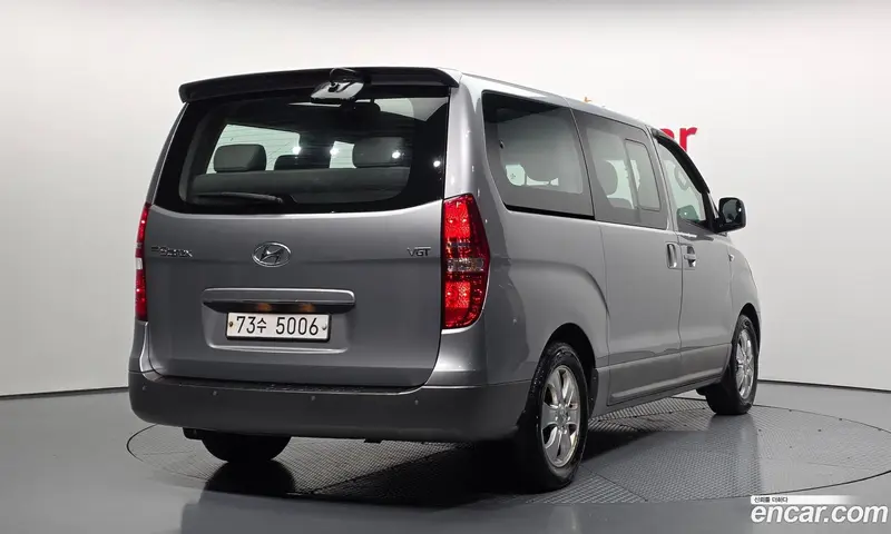 Hyundai H-1 (Starex)